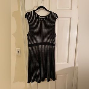 Calvin Klein black & white woman’s sleeveless dress. XL